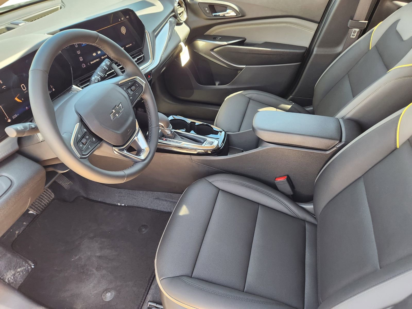 New 2026 Chevrolet Trax ACTIV w/ Driver Confidence Package image 8