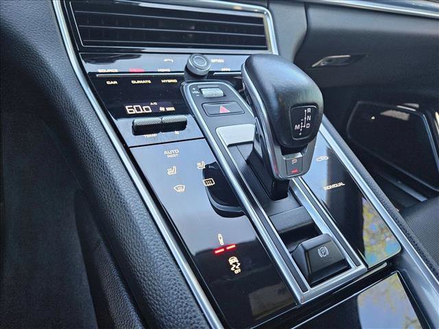 Used 2018 Porsche Panamera 4 image 12