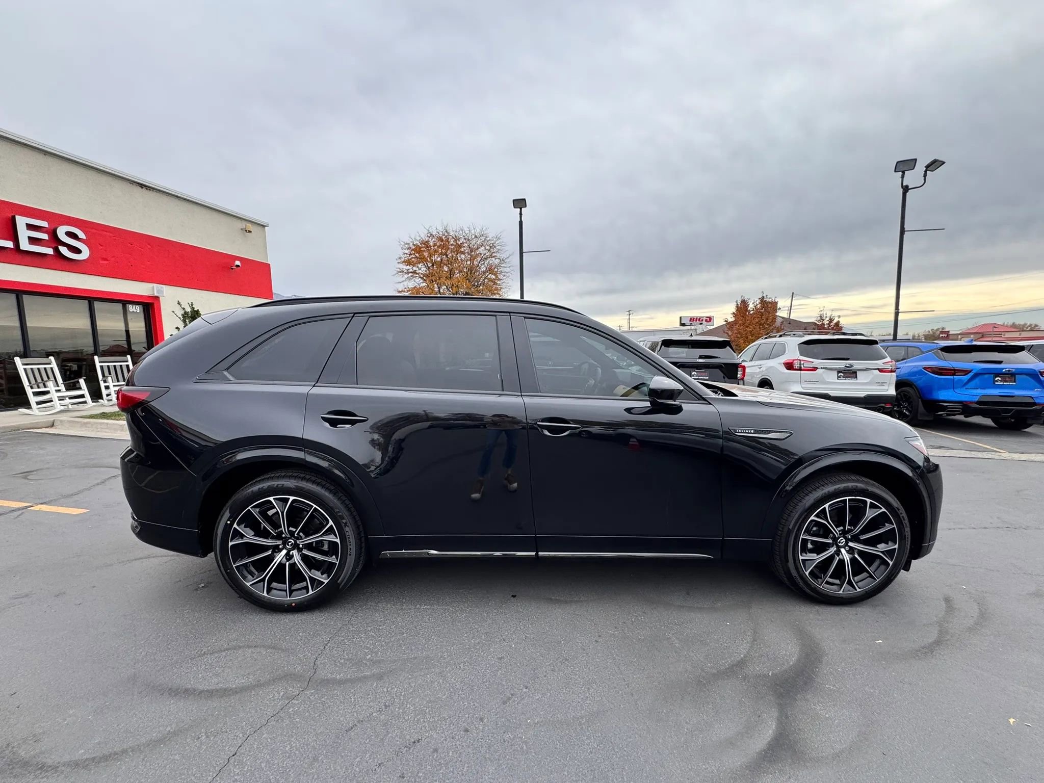 Used 2025 MAZDA CX-70 3.3 Turbo S w/ Premium Plus image 3