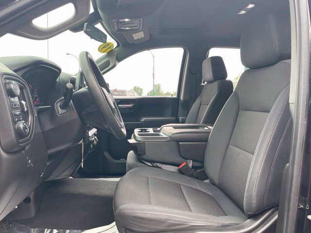 Used 2019 Chevrolet Silverado 1500 Custom w/ Custom Value Package AWD/4WD image 12