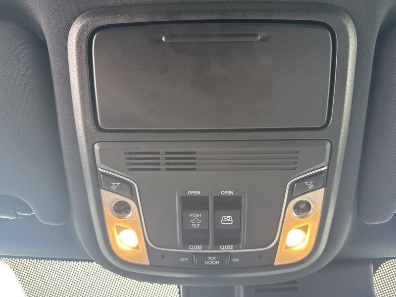 Used 2023 Honda Ridgeline Black Edition image 32