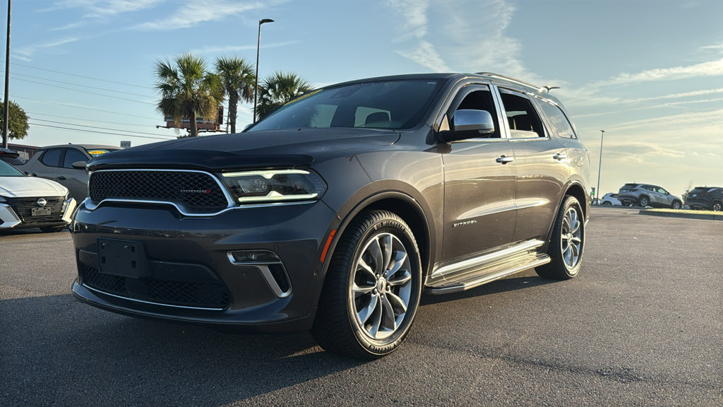 Used 2021 Dodge Durango Citadel w/ Premium Entertainment Group RWD image 3