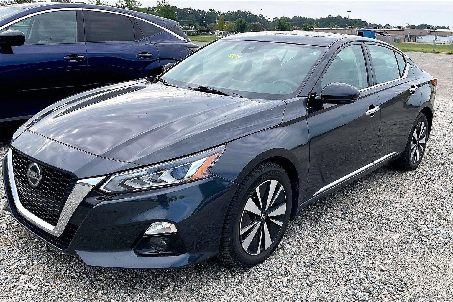 Certified 2022 Nissan Altima 2.5 SL AWD/4WD image 2