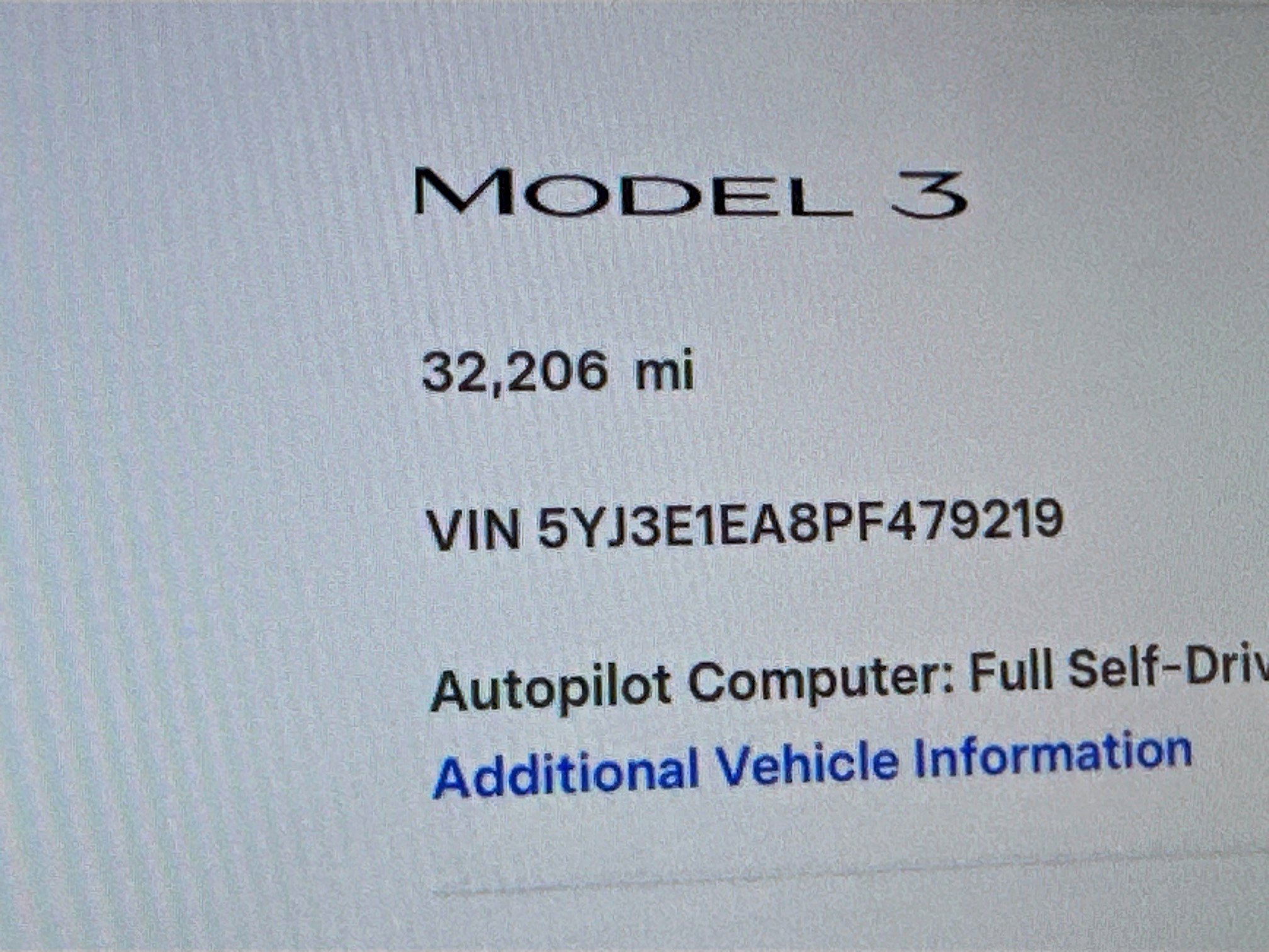 Used 2023 Tesla Model 3 Standard Range image 18