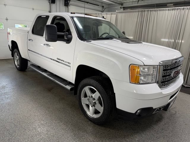 Used 2013 GMC Sierra 2500 Denali w/ Snow Plow Prep Package AWD/4WD image 3