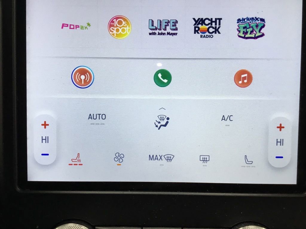 Used 2023 Ford Edge SEL image 30