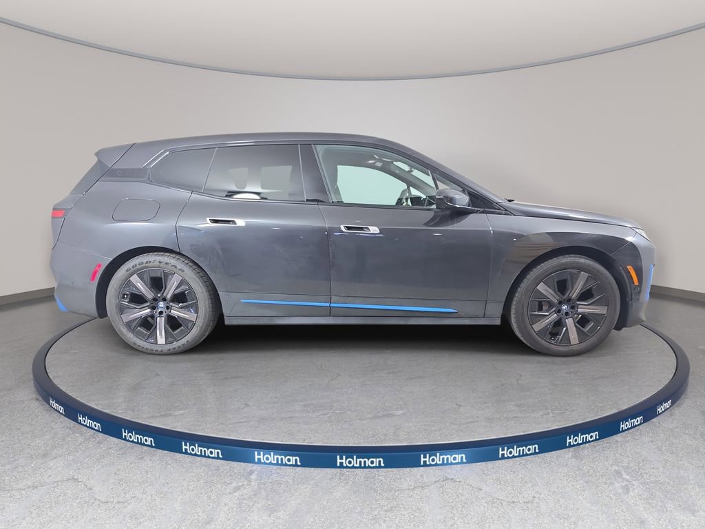 Certified 2023 BMW iX xDrive50 w/ Premium Package AWD/4WD image 5