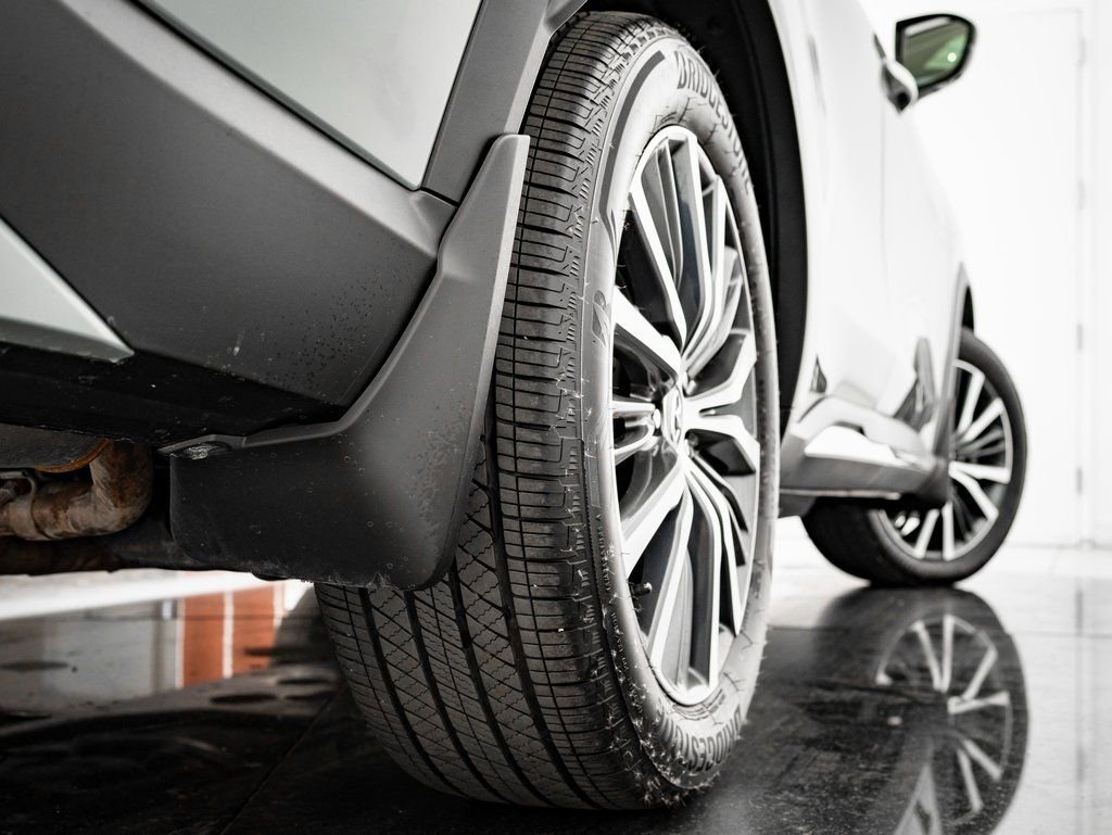 Used 2025 INFINITI QX60 Sensory image 41