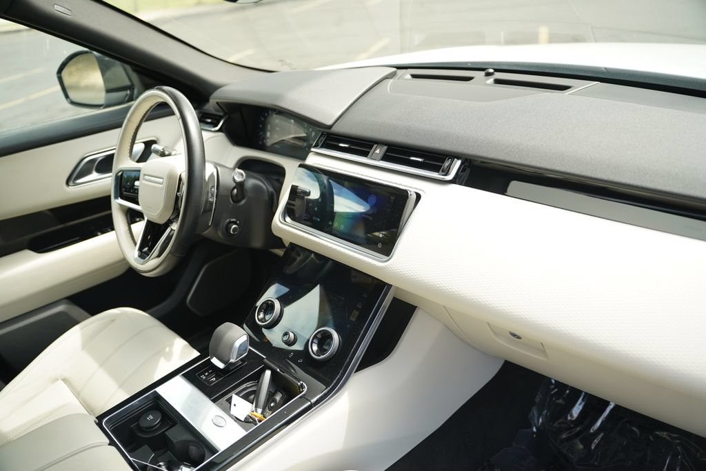 Used 2021 Land Rover Range Rover Velar R-Dynamic S AWD/4WD image 15