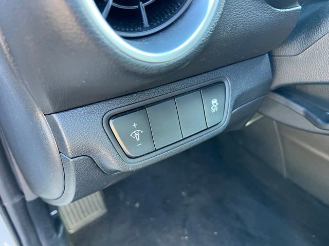 Certified 2024 Kia Forte LXS image 17