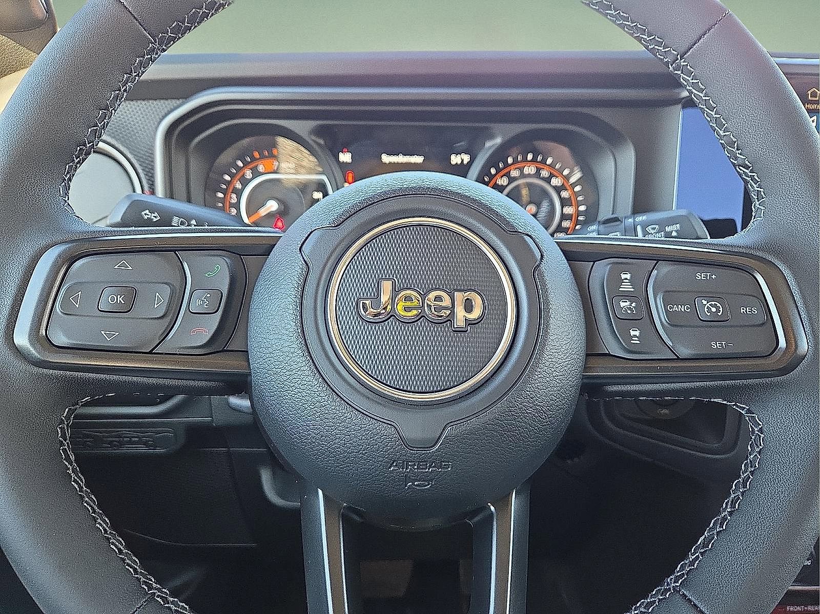 New 2026 Jeep Wrangler Unlimited Rubicon w/ Xtreme 35 Tire Package image 24