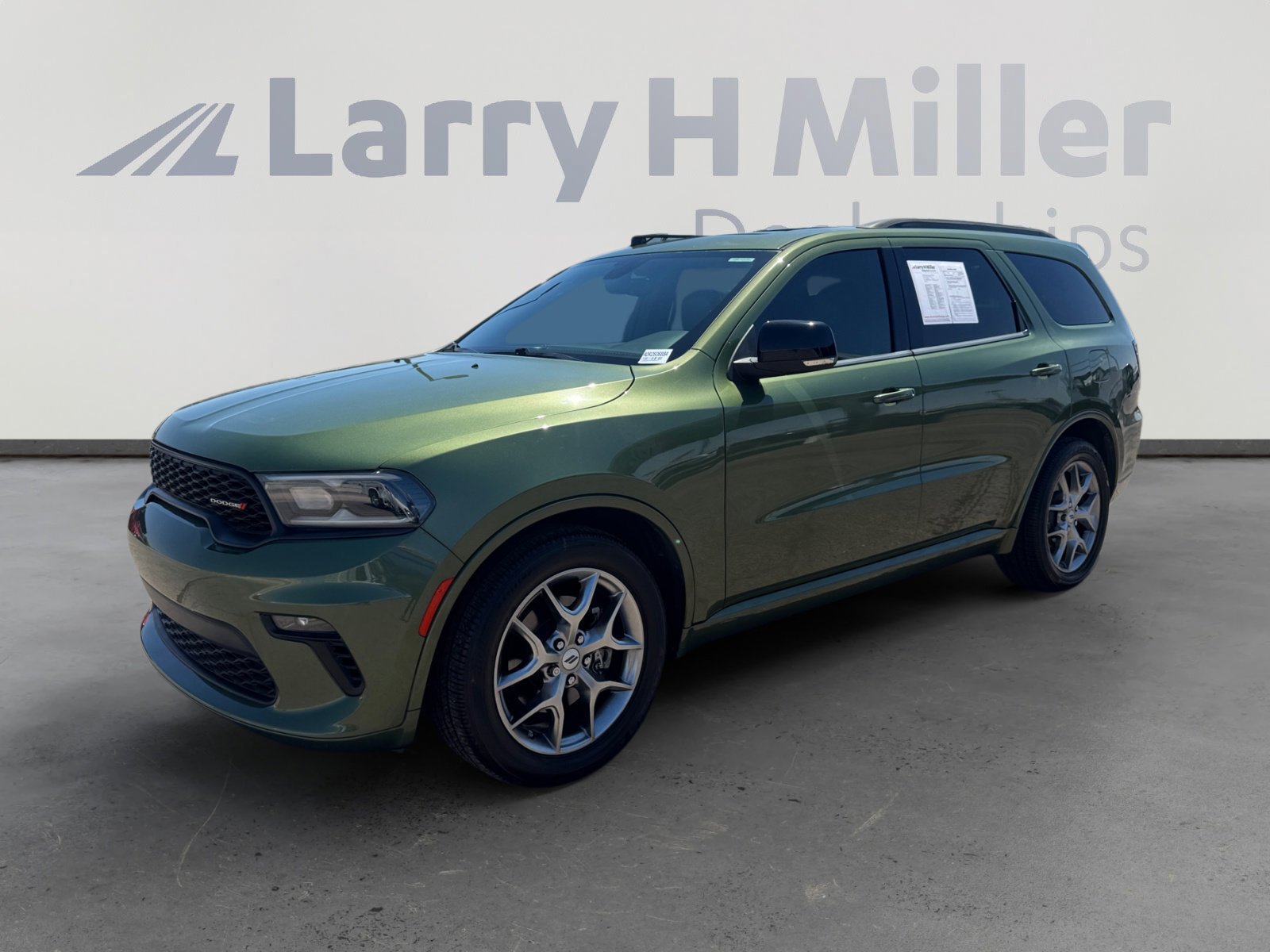 Used 2021 Dodge Durango GT RWD image 1