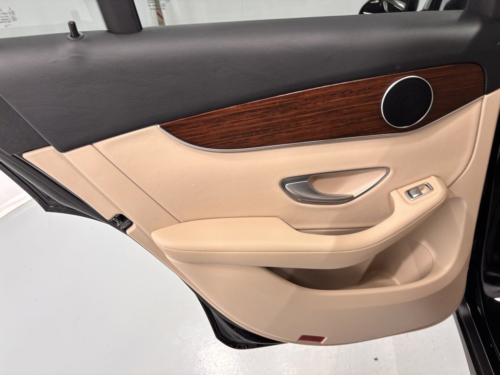 Certified 2022 Mercedes-Benz GLC 300 GLC 300 image 22