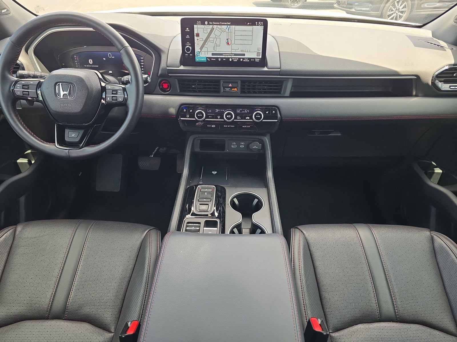 Certified 2025 Honda Pilot Black Edition image 9