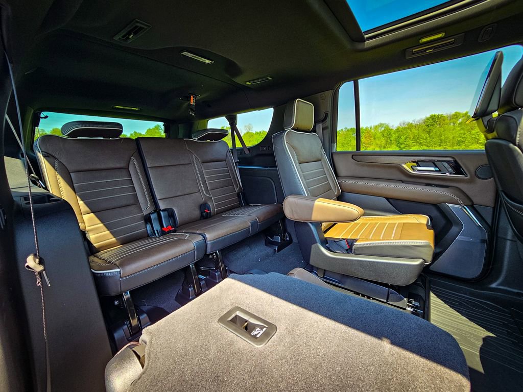 New 2026 GMC Yukon XL Denali Ultimate AWD/4WD image 46