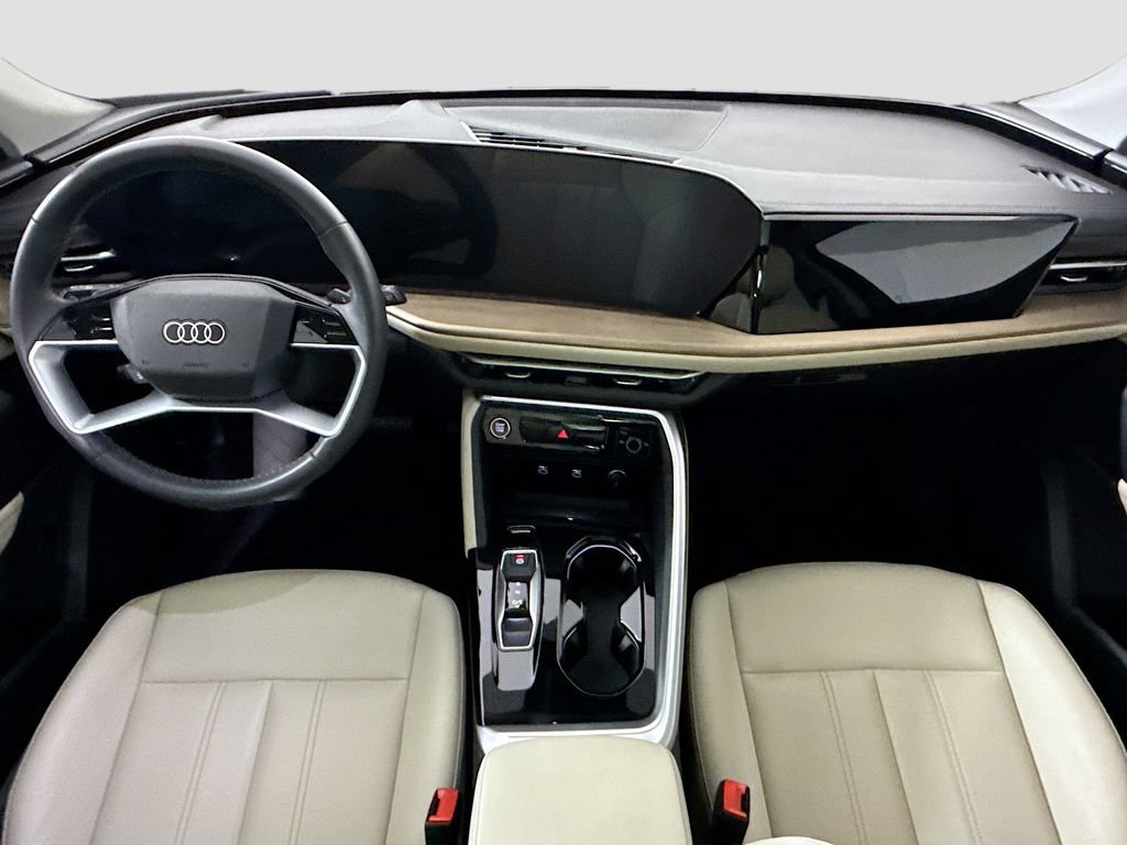 Certified 2025 Audi Q5 Premium AWD/4WD image 13