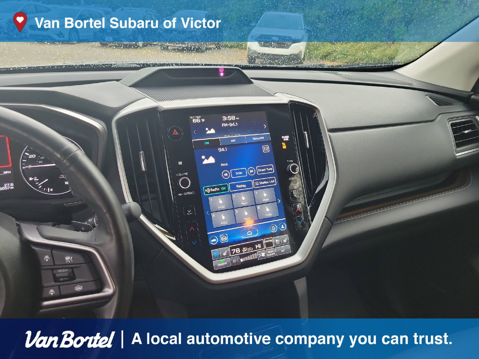 Used 2023 Subaru Ascent Touring AWD/4WD image 21