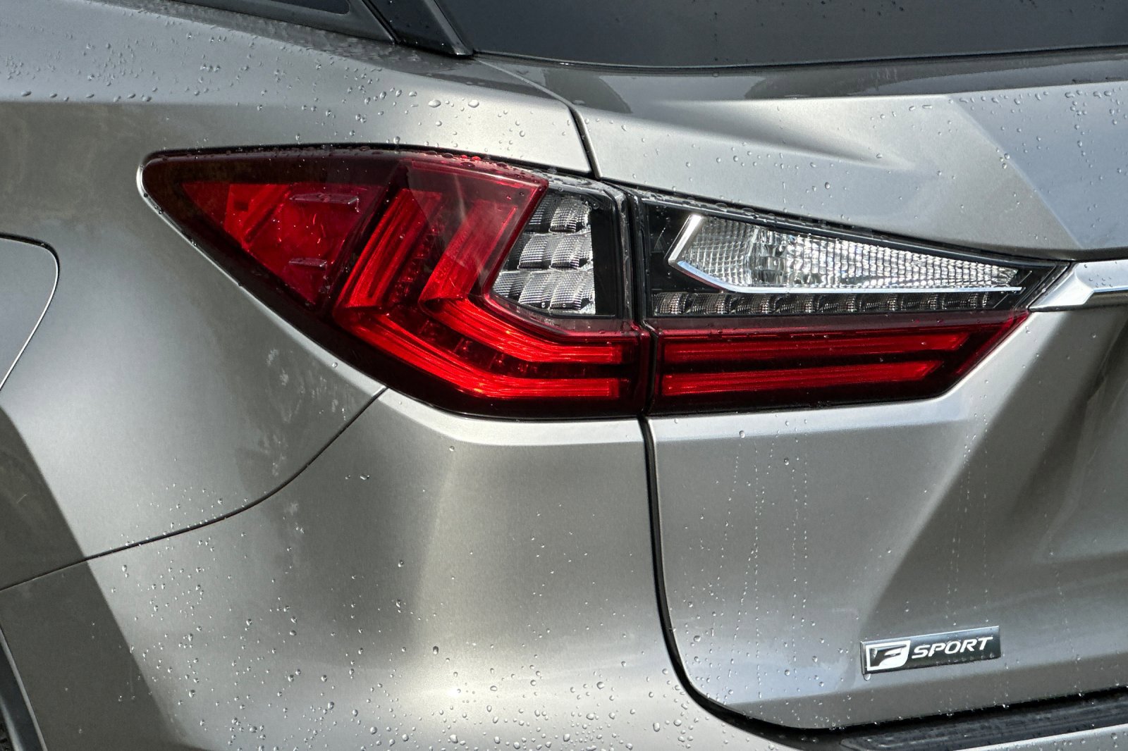 Used 2018 Lexus RX 450h F Sport image 27