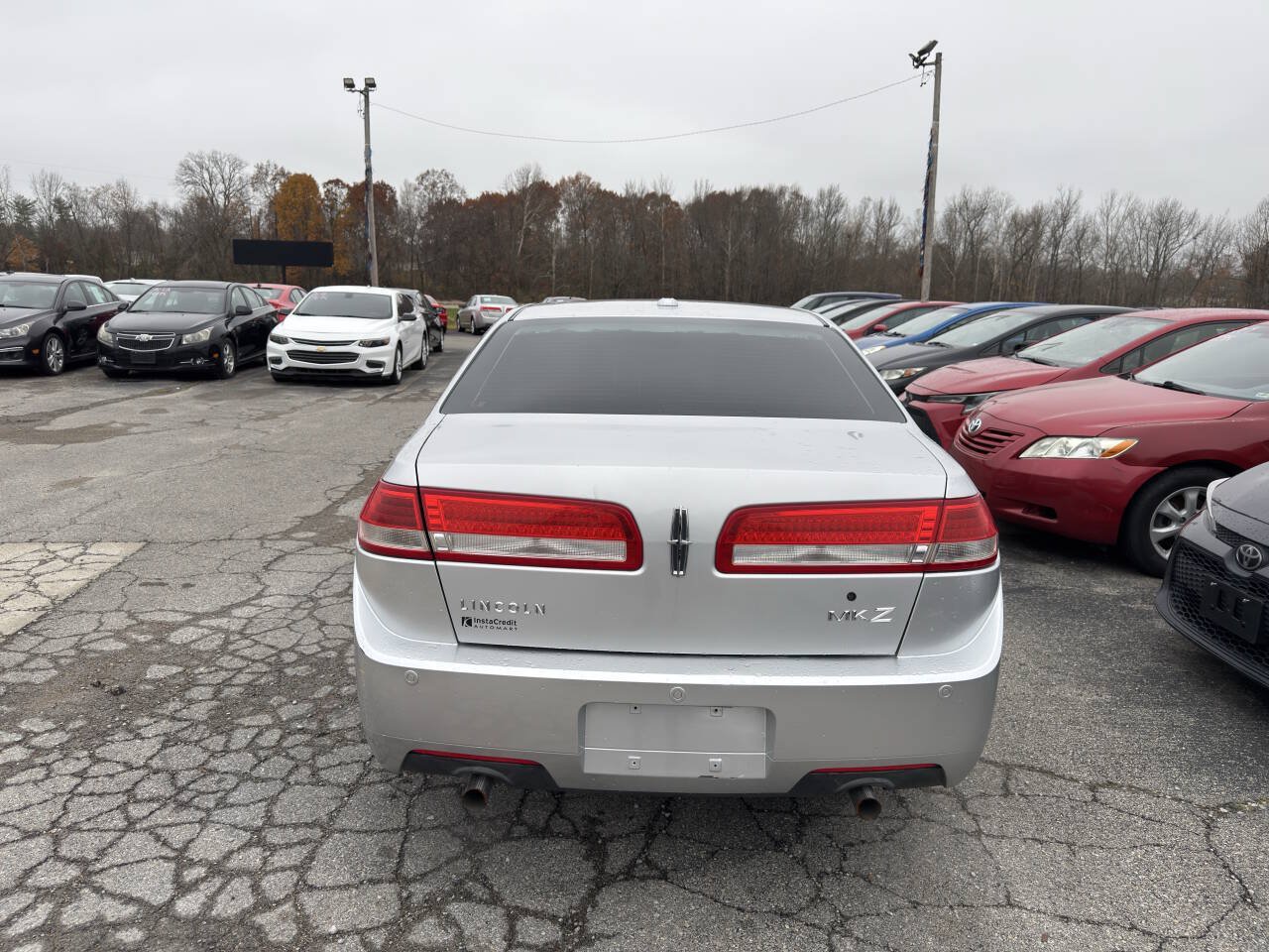 Used 2012 Lincoln MKZ FWD image 4