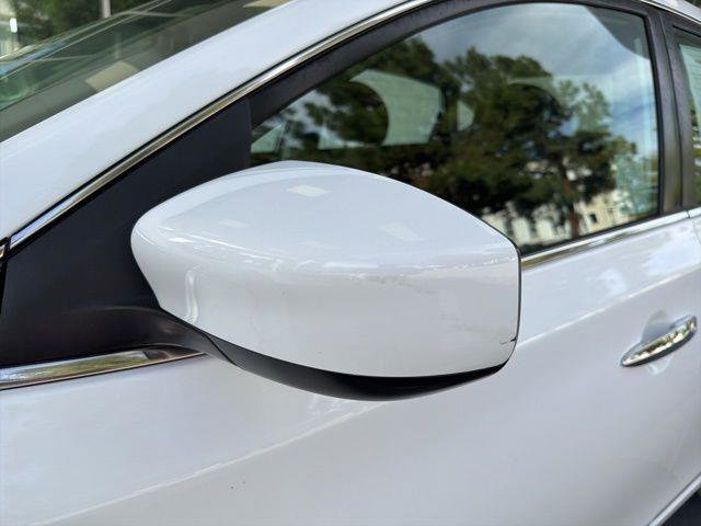 Used 2018 Nissan Sentra S image 9