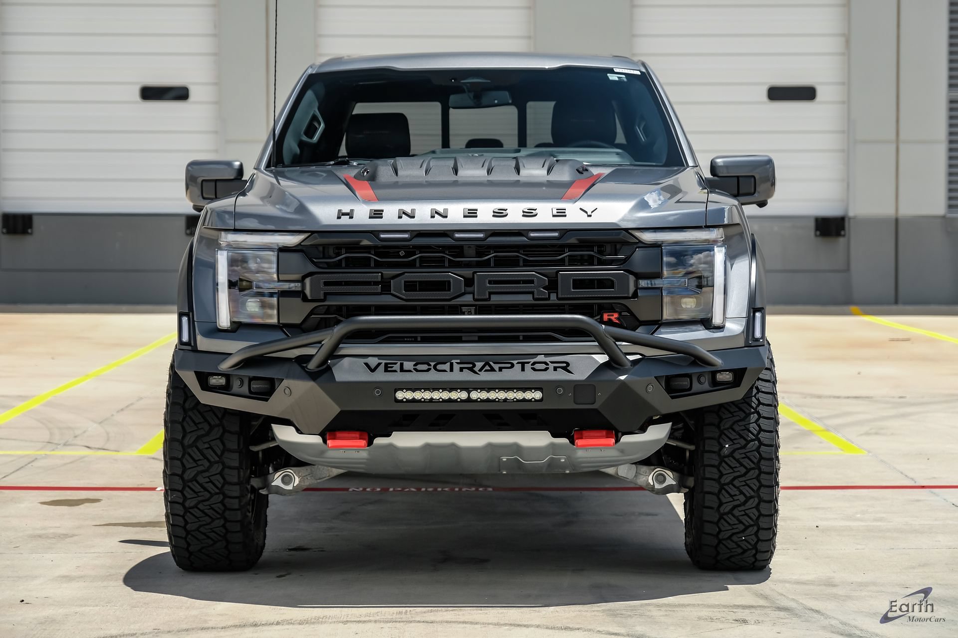 Used 2025 Ford F150 Raptor w/ Equipment Group 803A Raptor R AWD/4WD image 35