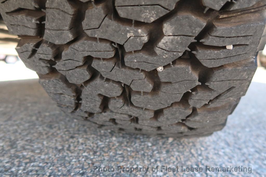 Used 2024 Tesla Cybertruck AWD Crew Cab image 63