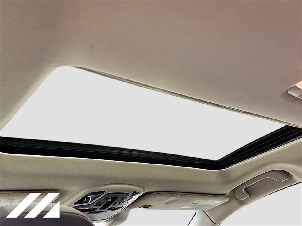 Used 2020 Subaru Outback Limited image 24