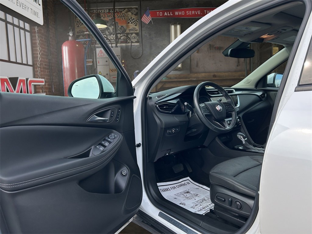 Certified 2023 Buick Encore GX Essence w/ Experience Buick Package image 16