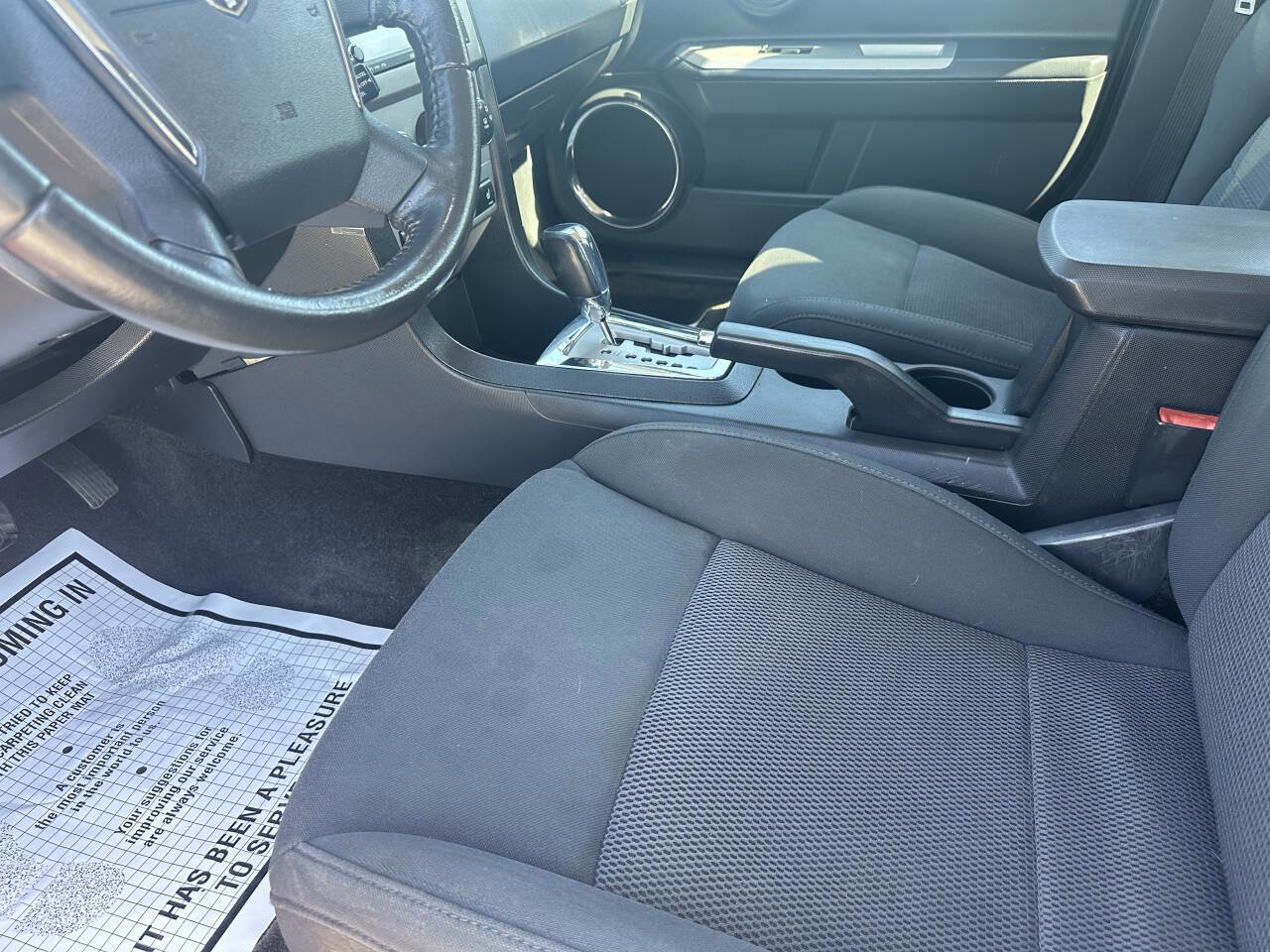 Used 2010 Dodge Avenger Express image 3