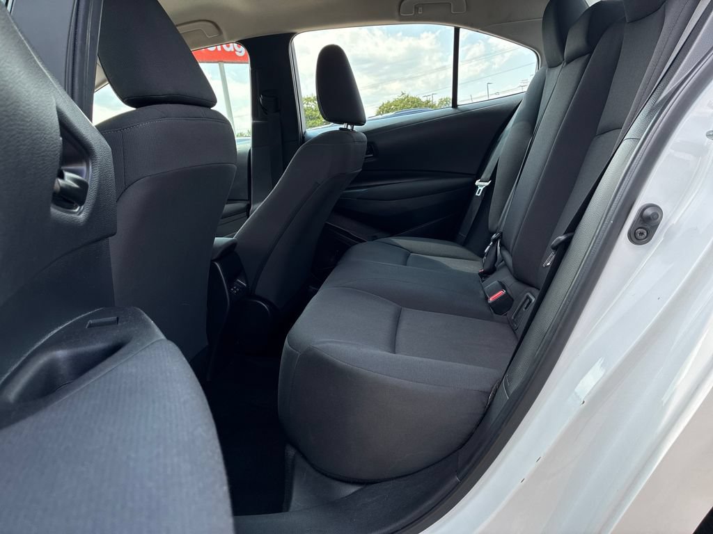 Used 2024 Toyota Corolla LE FWD image 29