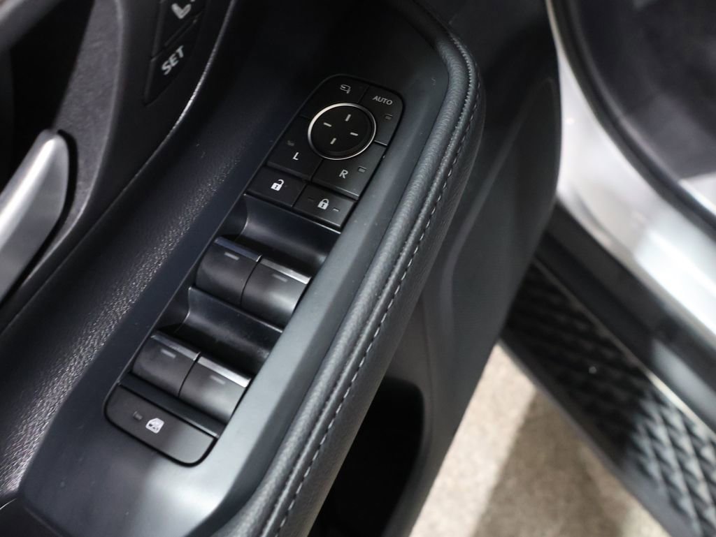 Used 2024 Toyota Grand Highlander Platinum image 14