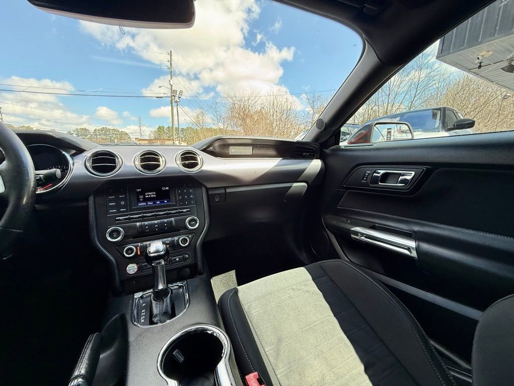 Used 2016 Ford Mustang GT image 18