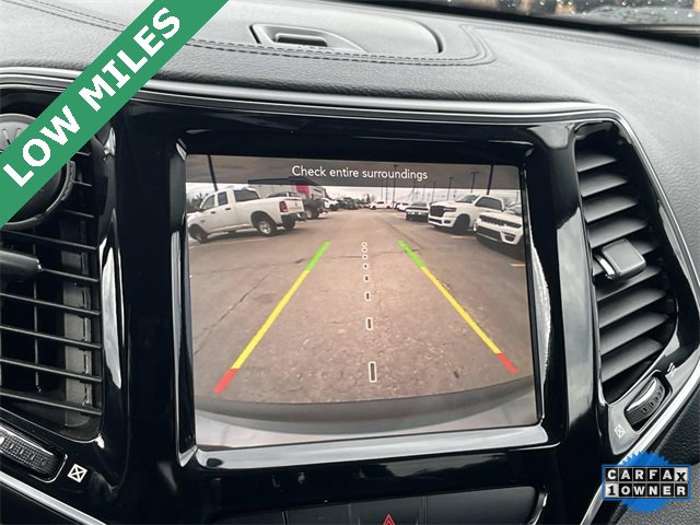 Certified 2019 Jeep Cherokee Limited image 32