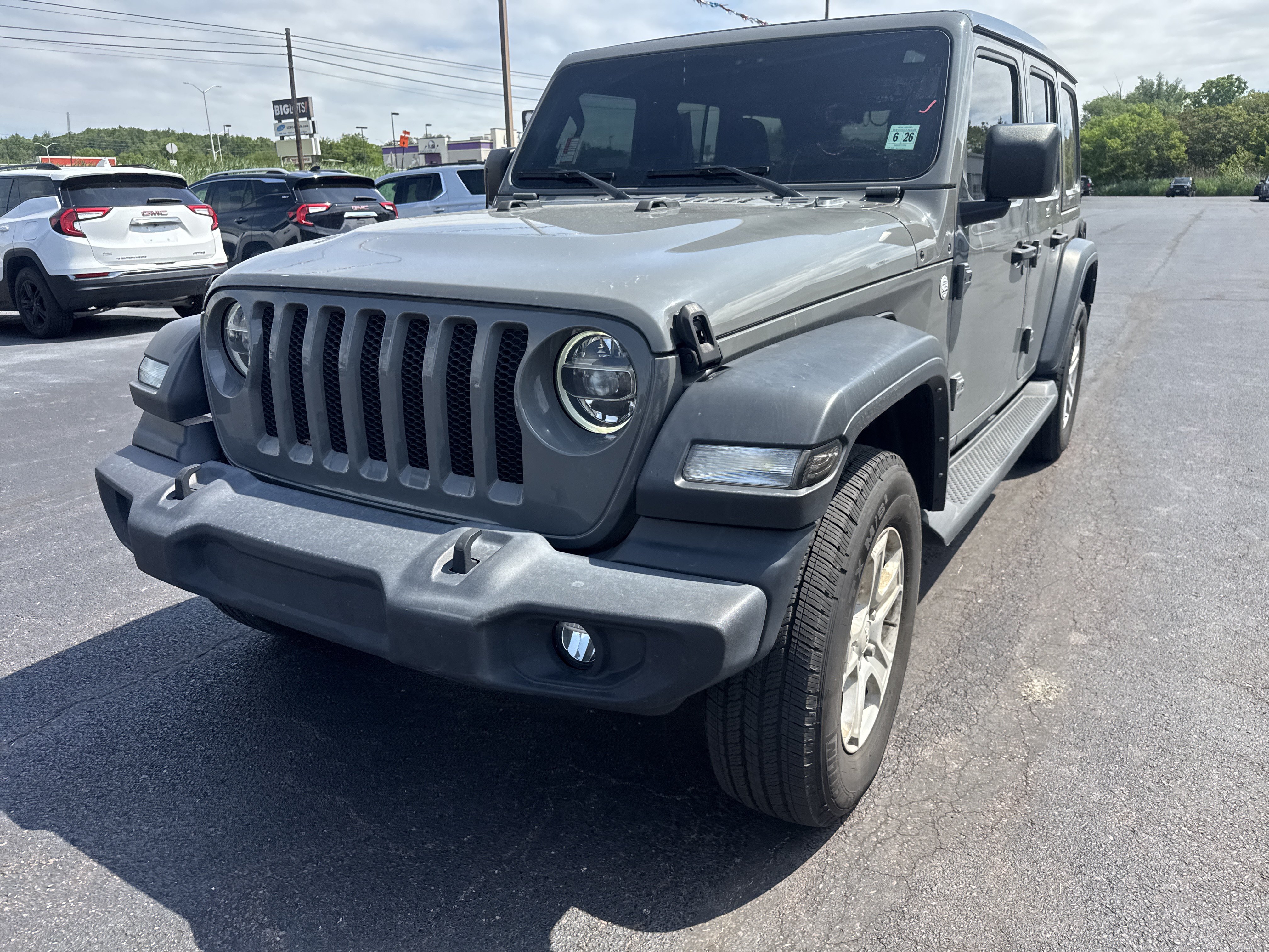 Used 2021 Jeep Wrangler Unlimited Sport w/ Sun And Sound Package AWD/4WD image 10