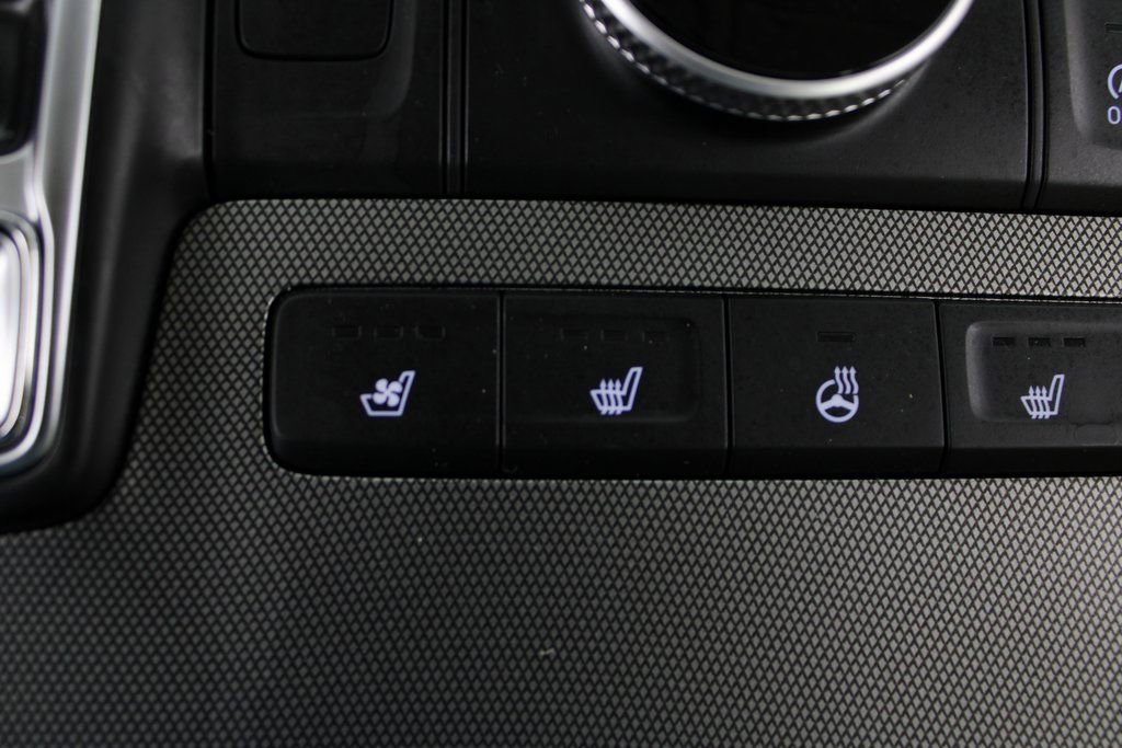 Used 2020 Hyundai Palisade Limited image 23