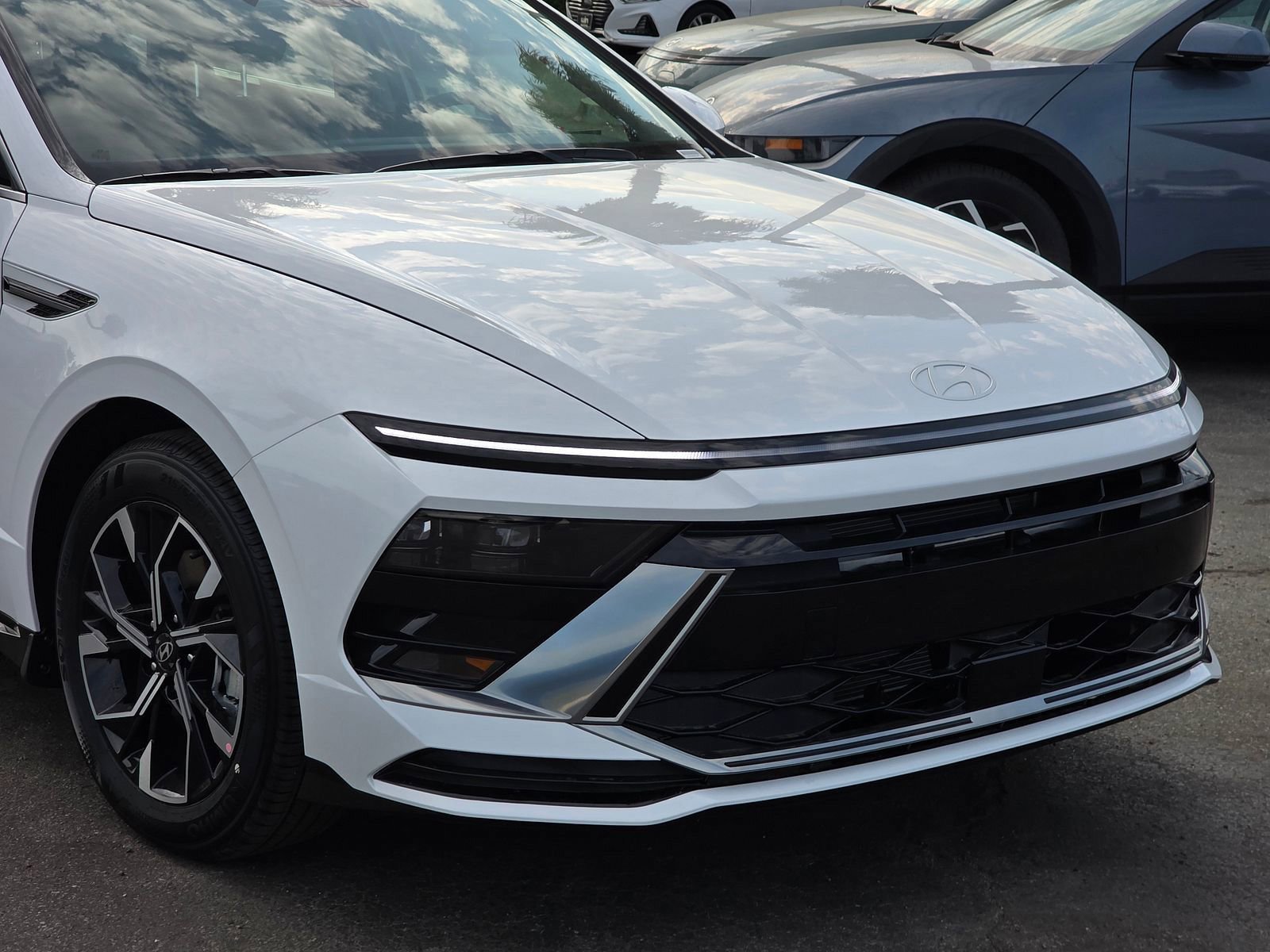 New 2025 Hyundai Sonata SEL image 3