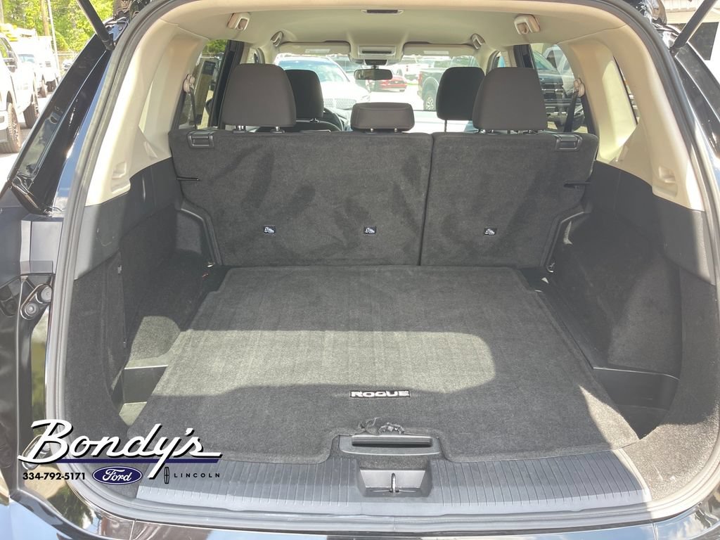 Used 2024 Nissan Rogue S AWD/4WD image 14