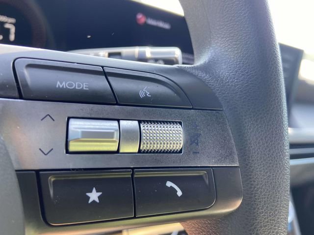 Used 2024 Hyundai Sonata SEL FWD image 18