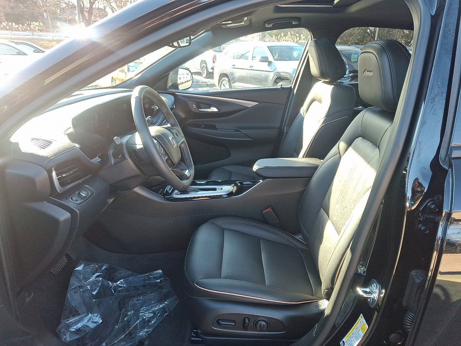 Used 2025 Buick Envista Avenir image 14