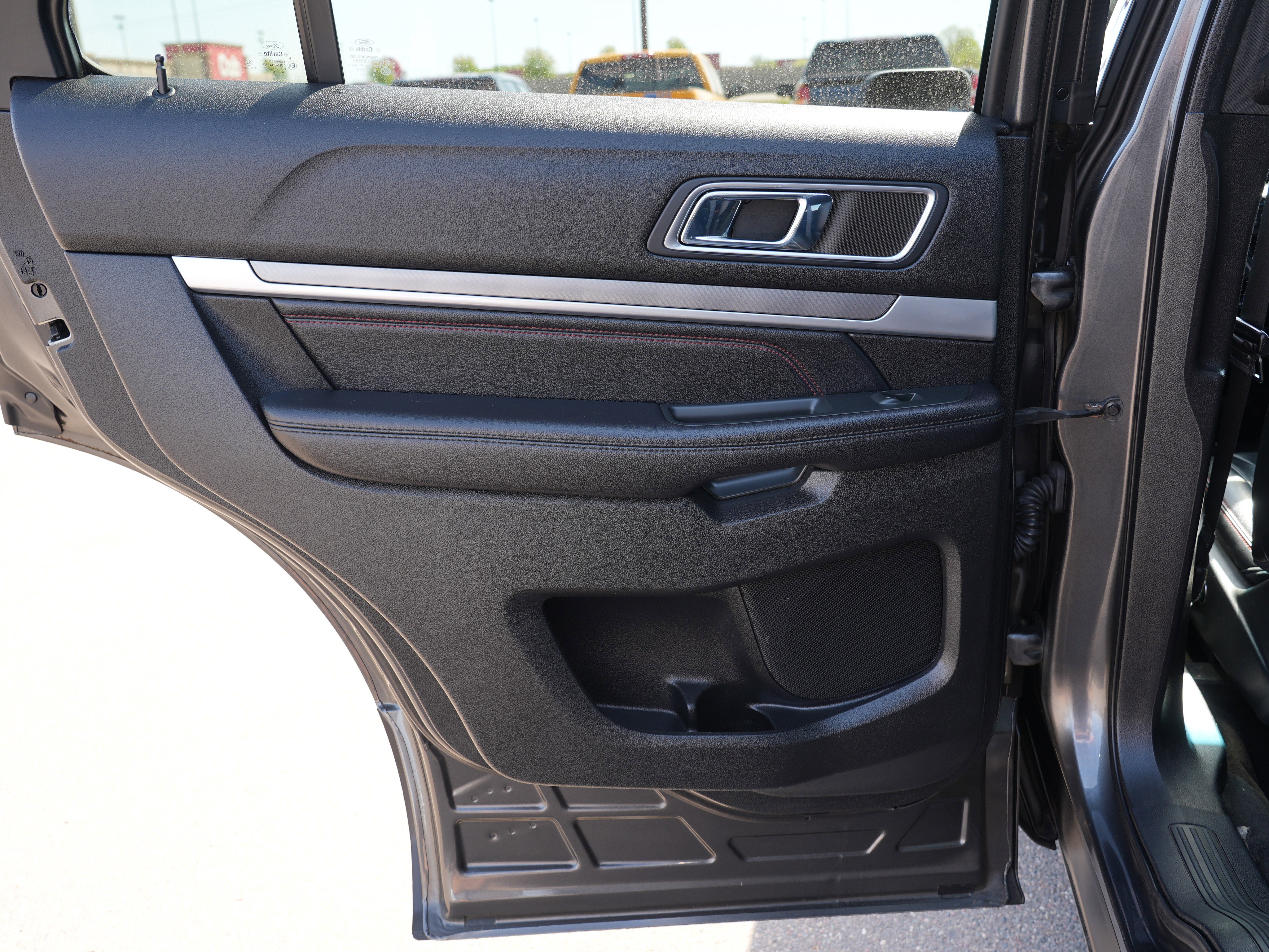Used 2016 Ford Explorer Sport w/ Equipment Group 401A AWD/4WD image 20