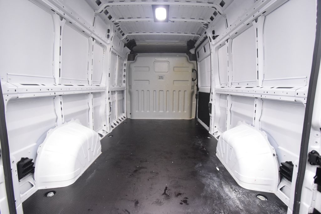 Used 2024 RAM ProMaster 2500 w/ Quick Order Package 22G SLT FWD image 28