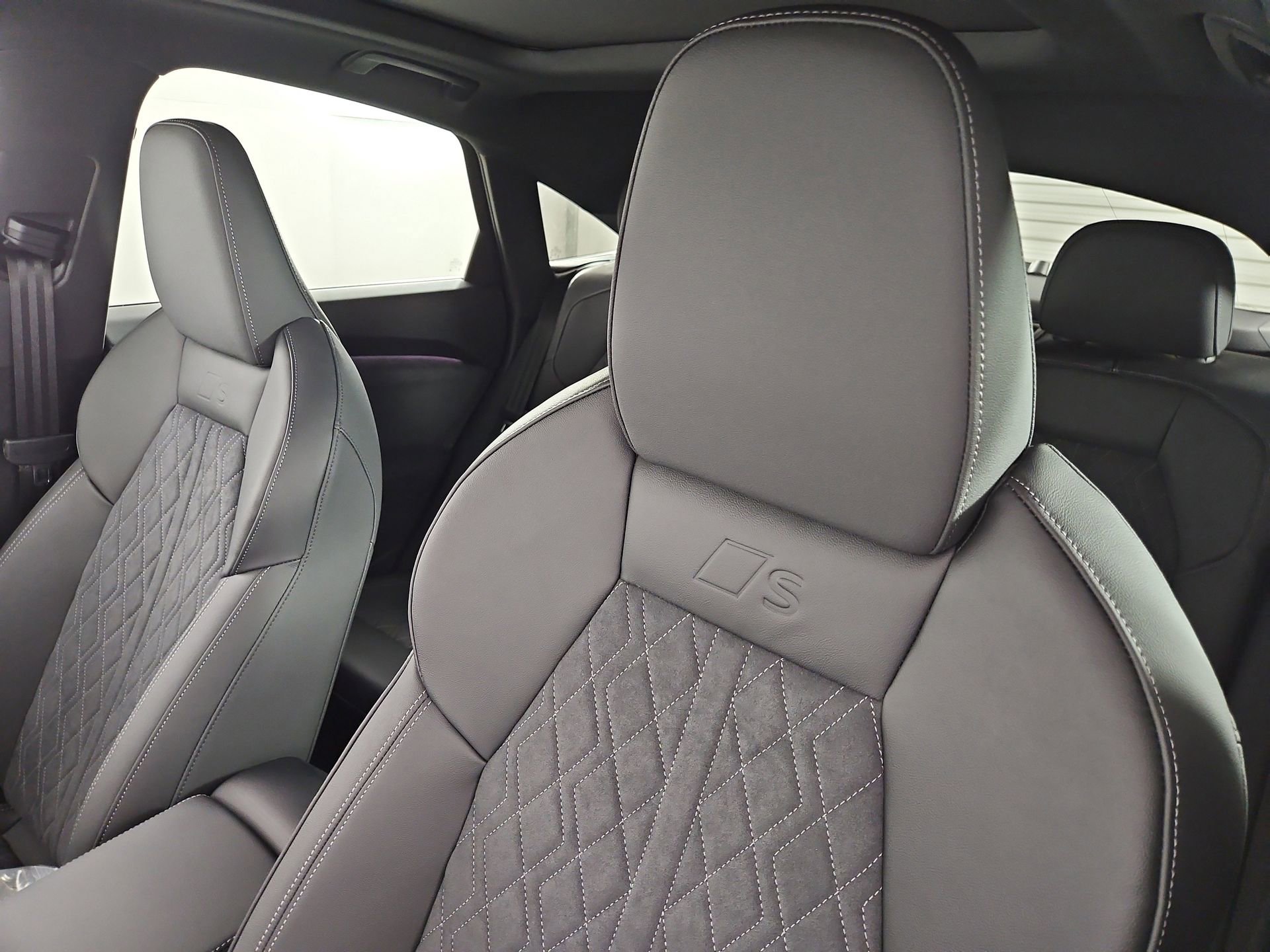 New 2026 Audi SQ5 Premium Plus AWD/4WD image 19