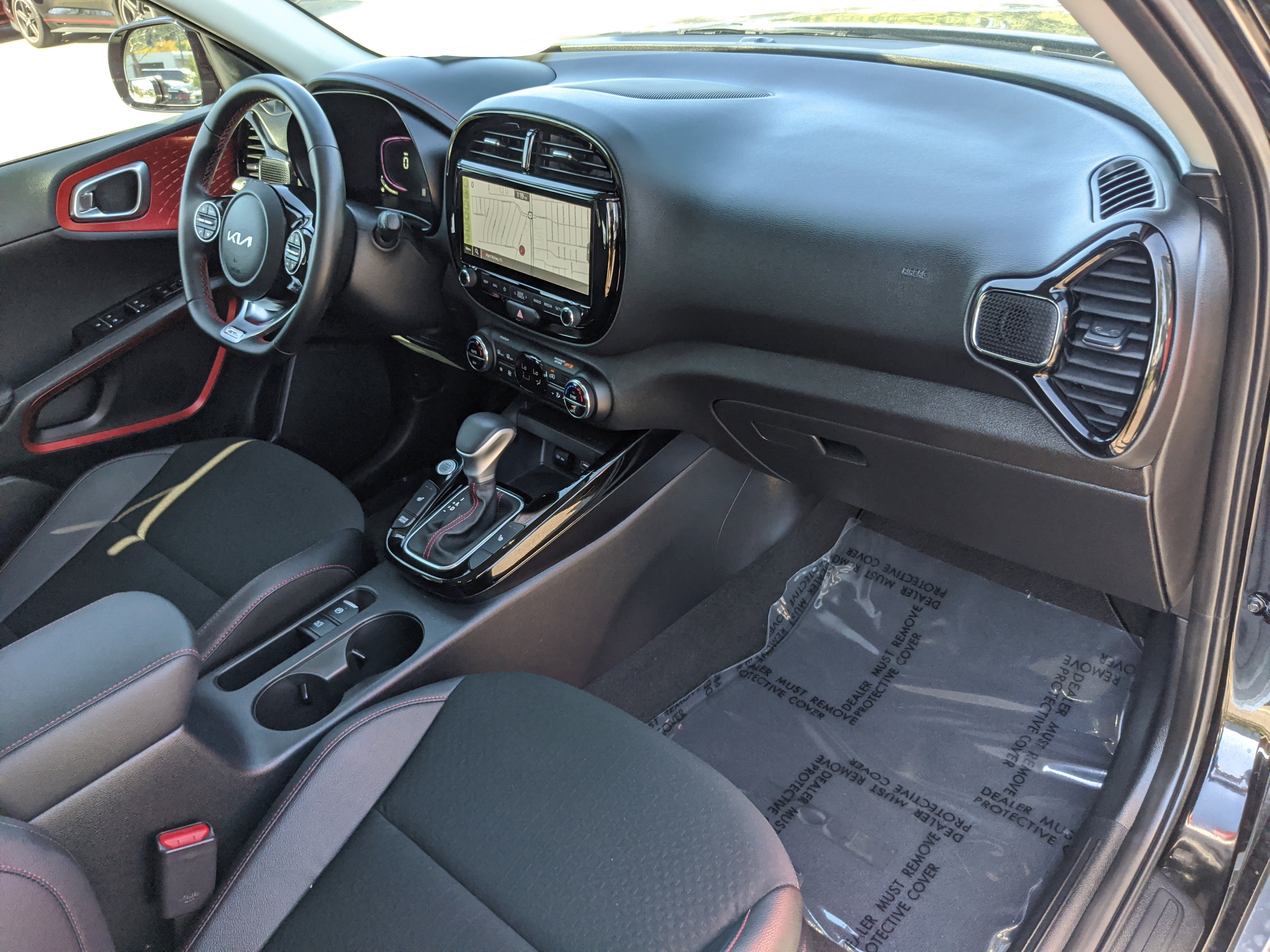 Used 2024 Kia Soul GT-Line w/ Option Group 020 image 16