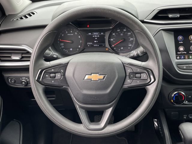 Used 2023 Chevrolet TrailBlazer LT FWD image 12