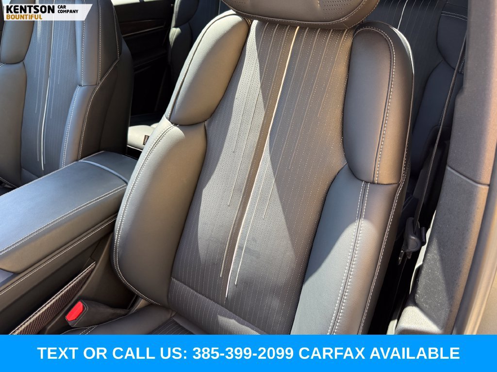 Used 2026 Cadillac Vistiq Sport w/ LPO, Floor Liner Package AWD/4WD image 29
