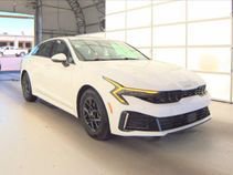 Used 2025 Kia K5 LXS FWD image 24