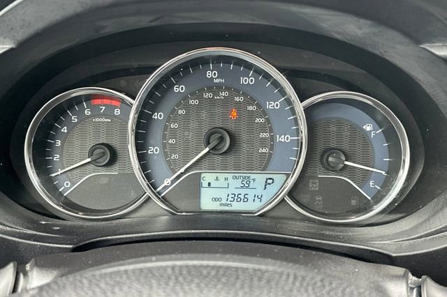 Used 2015 Toyota Corolla LE image 25