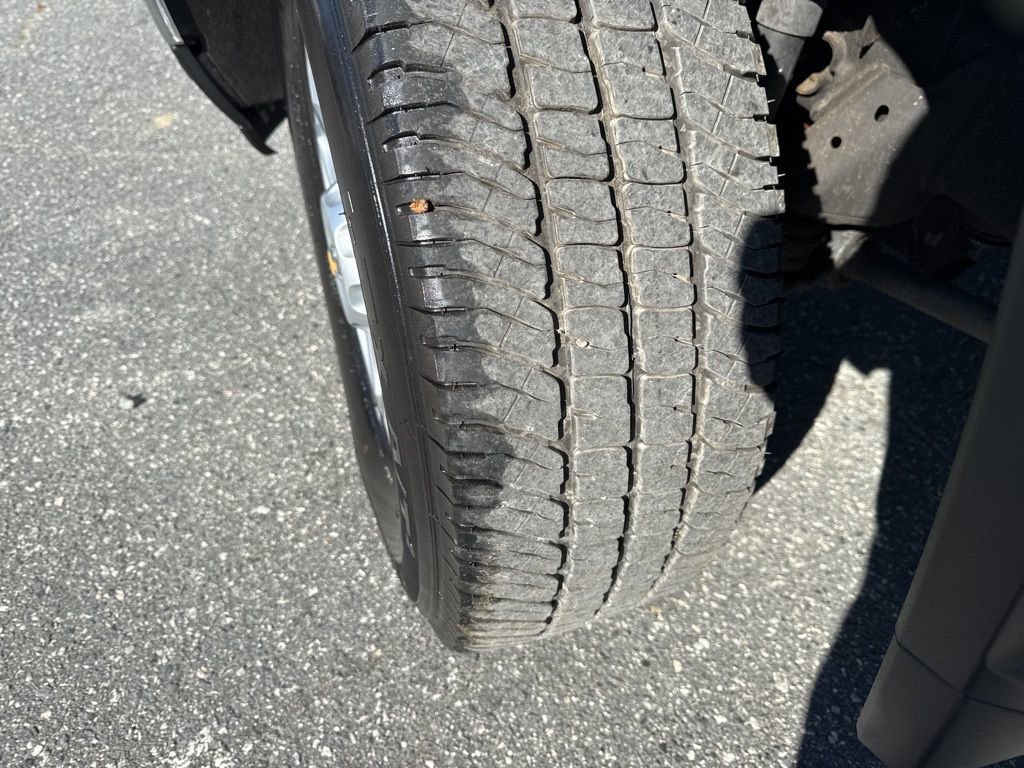 Used 2024 Chevrolet Silverado 2500 LTZ w/ LTZ Premium Package image 35