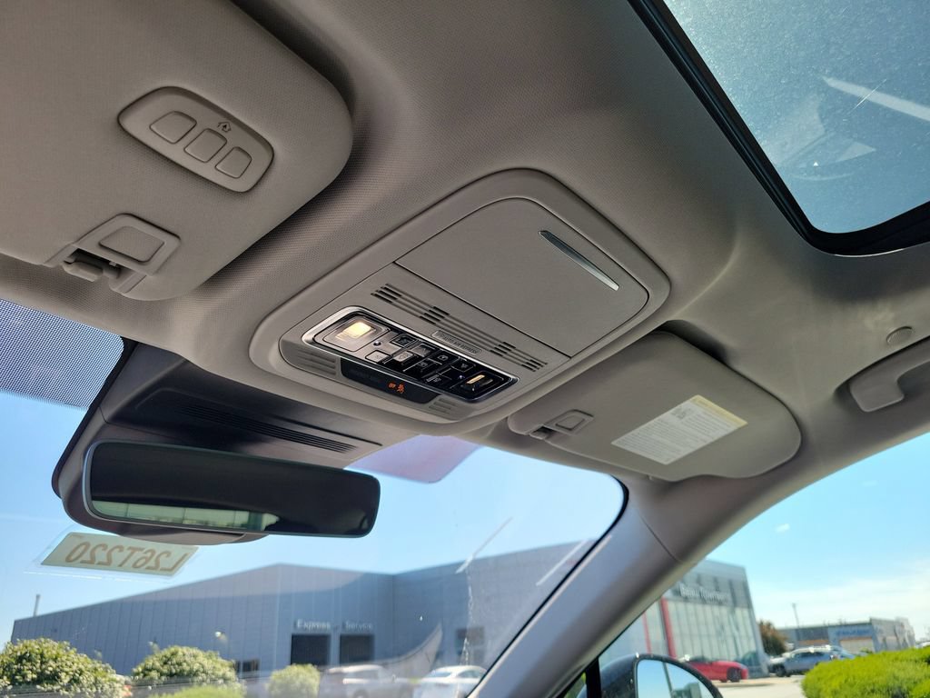New 2026 Lincoln Nautilus Reserve AWD/4WD image 30