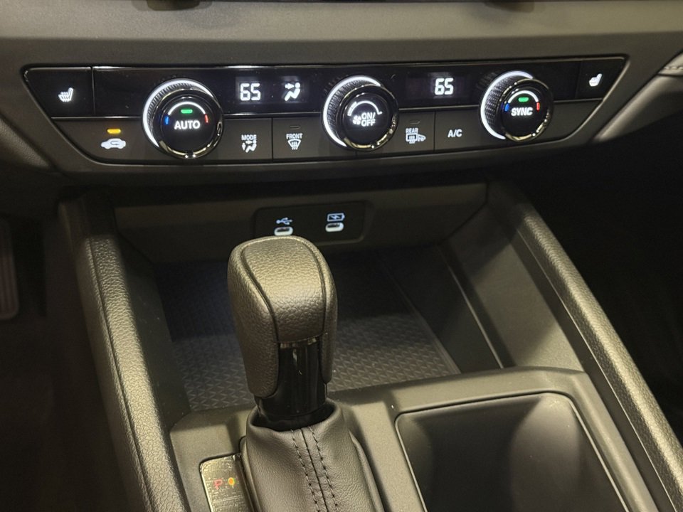 New 2025 Honda Accord SE image 18